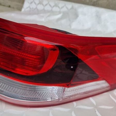 Kia Optima, K5 2015-2019 arxa stop işığı – Ehtiyat hissələri – ucuztap.az