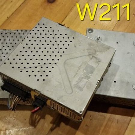 Mercedes-Benz W211 radio bloku – Ehtiyat hissələri – ucuztap.az