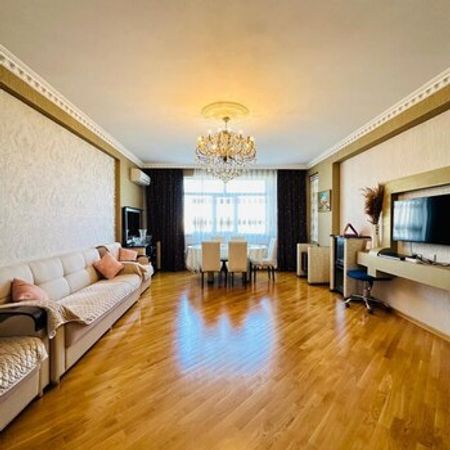 3-Otaqlı yeni tikili, 6-cı mkr., 136 m² – Bakı – ucuztap.az