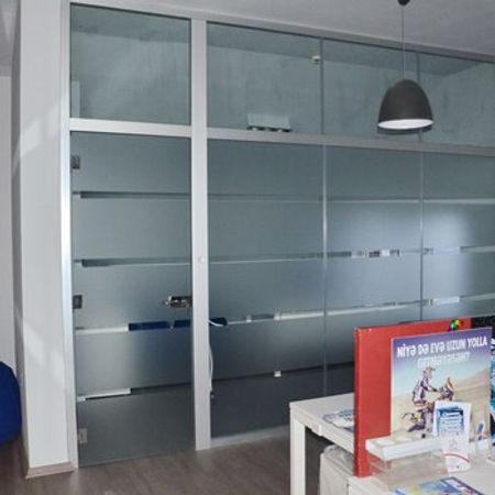 Şüşə arakəsmə sistemləri – Bakı – ucuztap.az