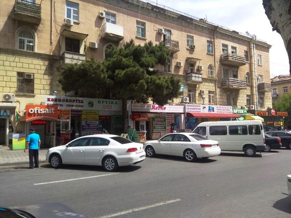 1 Otaqlı mənzil kirayə verilir, 40 m², Elmlər Akademiyası metrosu çıxışında, BDU yaxın, Bakı – Bakı – ucuztap.az