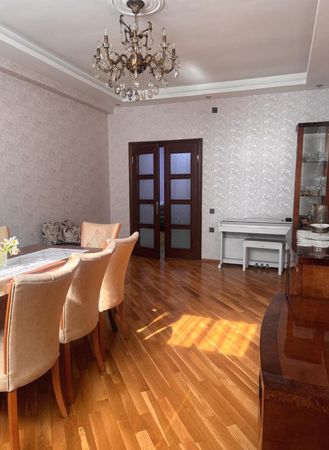 3 Otaqlı mənzil, 135 m², Mətbuat prospekti, Bakı – Bakı – ucuztap.az