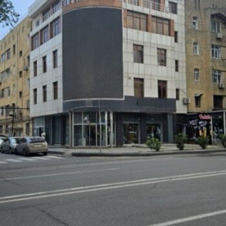 Ofis icarəyə verilir, Məmməd Araz küç. – Obyektlər və ofislər – ucuztap.az