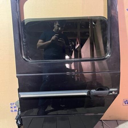 Mercedes G class qapıları – Ehtiyat hissələri – ucuztap.az
