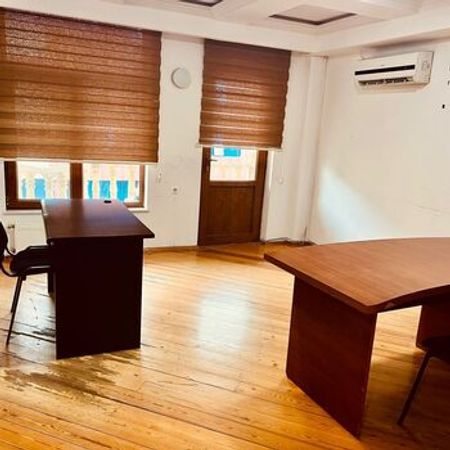 Ofis icarəyə verilir, Əhməd Rəcəbli küç. – Obyektlər və ofislər – ucuztap.az