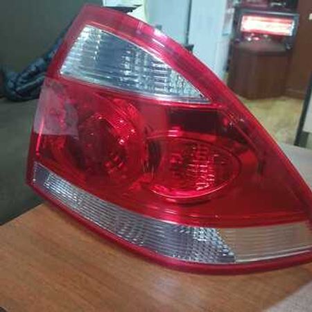 Nissan Sunny arxa stop işığı – Bakı – ucuztap.az