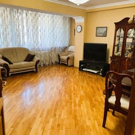 3-Otaqlı mənzil, Dilarə Əliyeva küç., 90 m² – Bakı – ucuztap.az