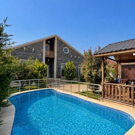 Bağ evi kirayə verilir, Mərdəkan qəs. – Bakı – ucuztap.az