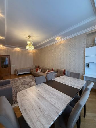 2 Otaqlı Mənzil, 102 M², M.Neftciler E.Suleymanov Küç., Bakı – Mənzillər – ucuztap.az