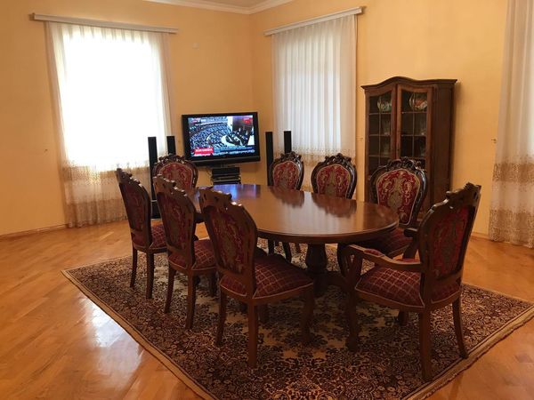 Bağ evi kirayə verilir, 350 m², Əlyağa Vahid küç., Abşeron – Villalar, bağ evləri – ucuztap.az