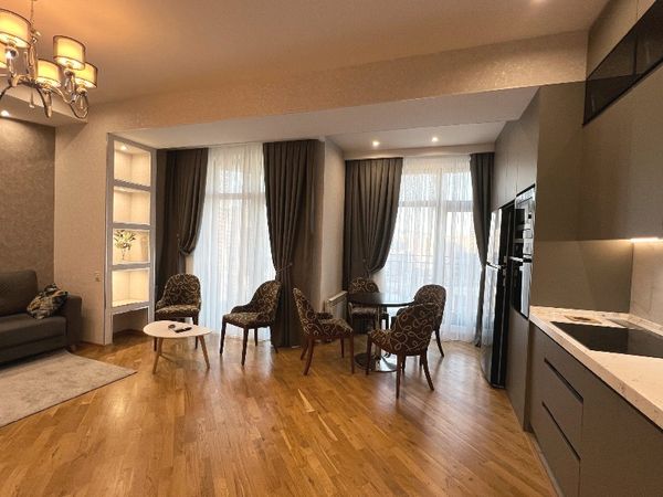 3 Otaqlı mənzil, 103 m², Zərifə Əliyeva küç., Bakı – Mənzillər – ucuztap.az