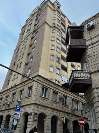 4 Otaqlı mənzil, 180 m², Səbail r., Bakı – Mənzillər – ucuztap.az