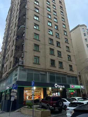 3 Otaqlı mənzil, 90 m², Məhəmməd Naxçivani küç., Bakı – Bakı – ucuztap.az