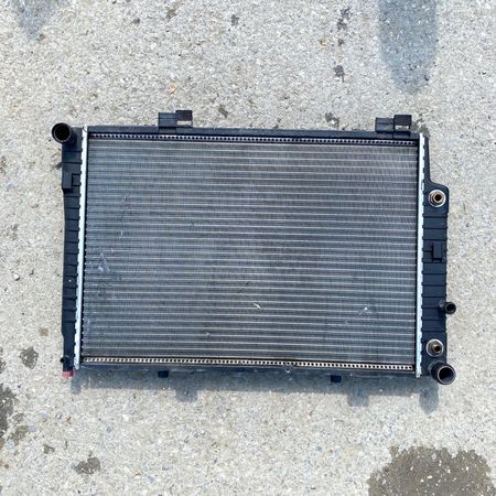 Mercedes W202 Su Radiatoru – Bakı – ucuztap.az