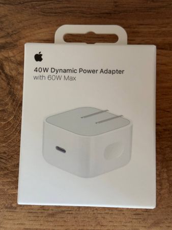 Apple iPhone 17 Pro Max 40 watt adapteri – Bakı – ucuztap.az