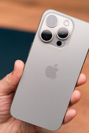 Apple iPhone 15 Pro Max Natural Titanium 256 GB/8 GB – Bakı – ucuztap.az