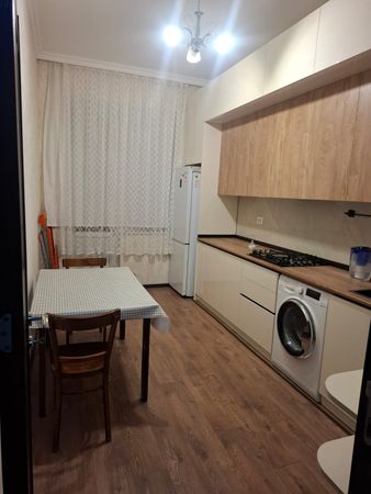 3 Otaqlı Mənzil Kirayə Verilir, 85 M², Sumqayıt Şəhəri,10-cu Mikrorayon(Kristal Abşeron) – Sumqayıt – ucuztap.az