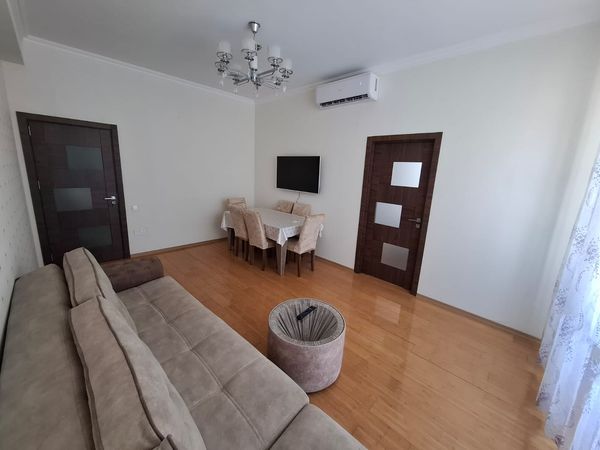 3 Otaqlı mənzil kirayə verilir, 73 m², Sumqayıt Şəhəri,10-cu mikrorayon – Sumqayıt – ucuztap.az