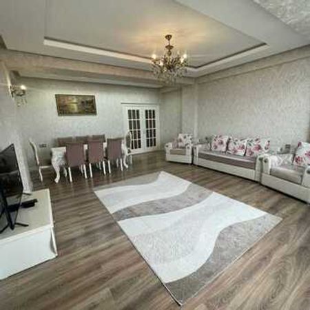 3-Otaqlı yeni tikili, 1-ci mkr., 134 m² – Yeni tikili – ucuztap.az