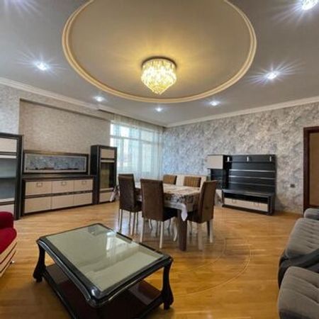 3-Otaqlı yeni tikili, Əsəd Əhmədov küç., 150 m² – Bakı – ucuztap.az