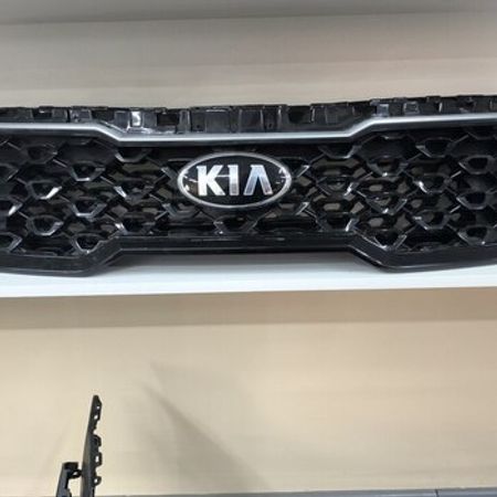 Kia Sorento 2020-2022 ön radiator barmaqlığı – Ehtiyat hissələri – ucuztap.az