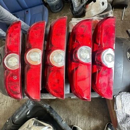 Fiat Doblo ön və stop faraları – Ehtiyat hissələri – ucuztap.az