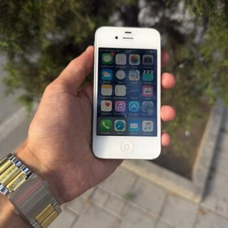 Apple iPhone 4S White 16GB – Bakı – ucuztap.az