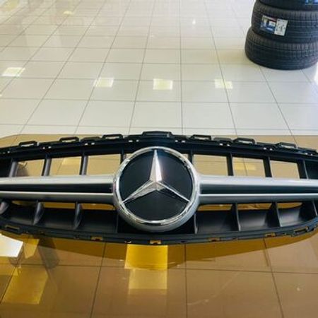 Mercedes W205 C-Class AMG 2015-2021 radiator barmaqlığı – Bakı – ucuztap.az
