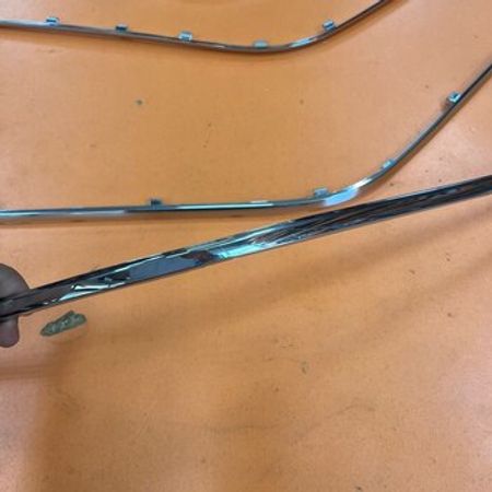 Mercedes W203 ön bufer nikeli – Ehtiyat hissələri – ucuztap.az