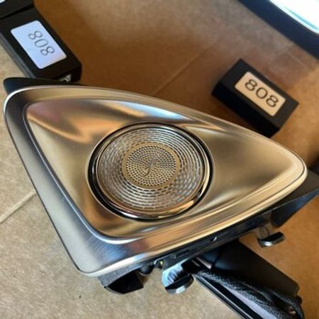 Mercedes W205 burmestor – Bakı – ucuztap.az
