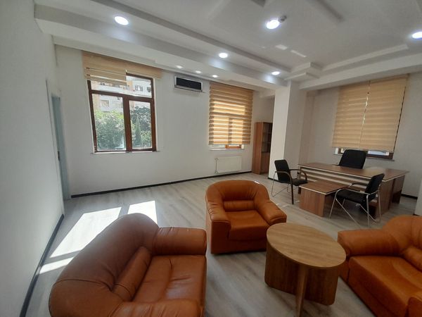 Ofis icarəyə verilir, 70 m², nizami metrosu, Bakı – Obyektlər və ofislər – Bakı – ucuztap.az