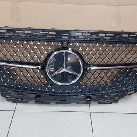 Mercedes E 214 Radiator barmaqlığı – Bakı – ucuztap.az