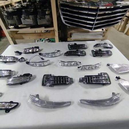 Mercedes W211 dönmə işıqları 2198200521 – Bakı – ucuztap.az