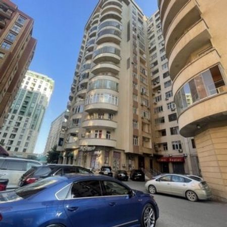 2-Otaqlı yeni tikili, Koroğlu Rəhimov küç., 105 m² – Mənzillər – ucuztap.az