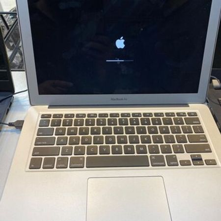 MacBook Air 2017 – Bakı – ucuztap.az