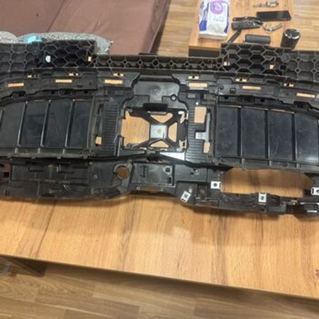BMW G60 i5 2025 üst jalüz – Bakı – ucuztap.az