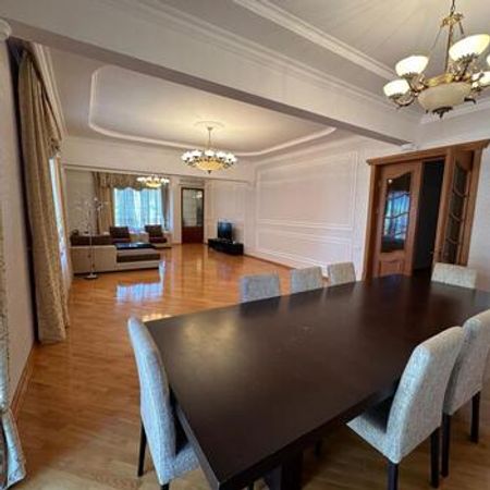 6-Otaqlı yeni tikili kirayə verilir, S.Vurğun küç., 290 m² – Mənzillər – ucuztap.az