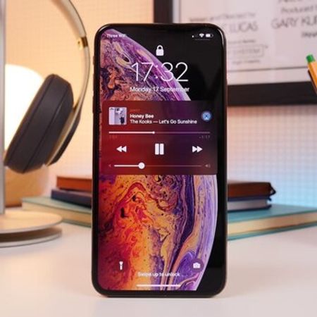 Apple iPhone XS Max Gold 256GB/4GB – Bakı – ucuztap.az