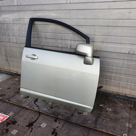 Nissan Tiida qapısı – Ehtiyat hissələri – ucuztap.az