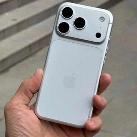 Apple iPhone 17 Pro Silver 256GB/12GB – Bakı – ucuztap.az