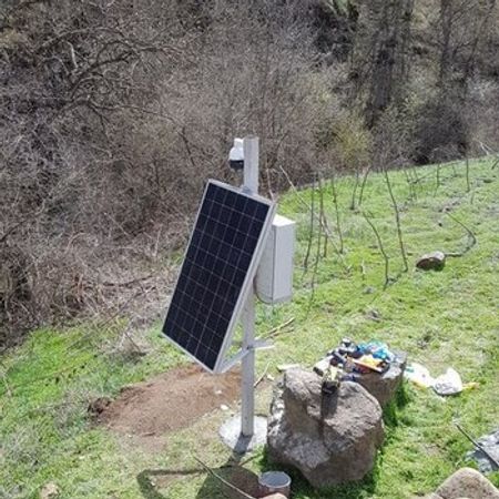 Günəş enerjisi ilə təchiz edilmiş kamera – Bakı – ucuztap.az