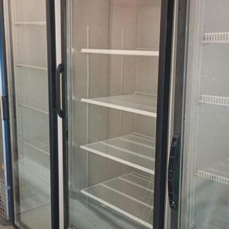 Soyuducu vitrin Uğur USS 690 – Bakı – ucuztap.az