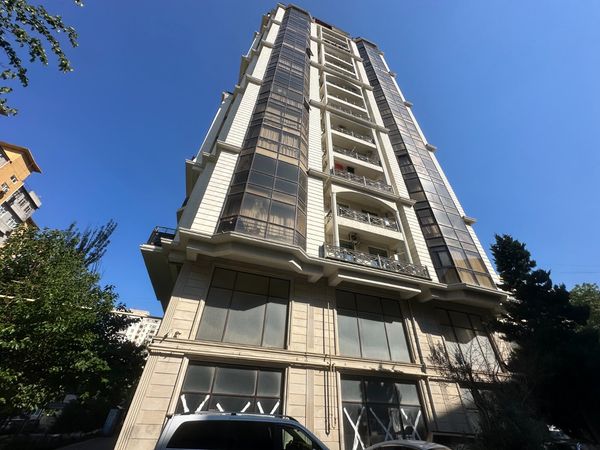 Restoran/Kafe, 1230 m², Nəsimi r, Papanin, Bakı – Obyektlər və ofislər – ucuztap.az