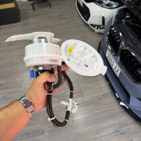 BMW F10 benzin nasosu – Ehtiyat hissələri – ucuztap.az