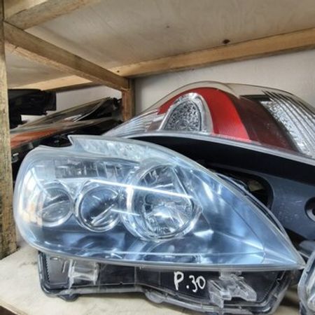 Toyota Prius 30 gövdə qoşa lupa faraları – Ehtiyat hissələri – ucuztap.az