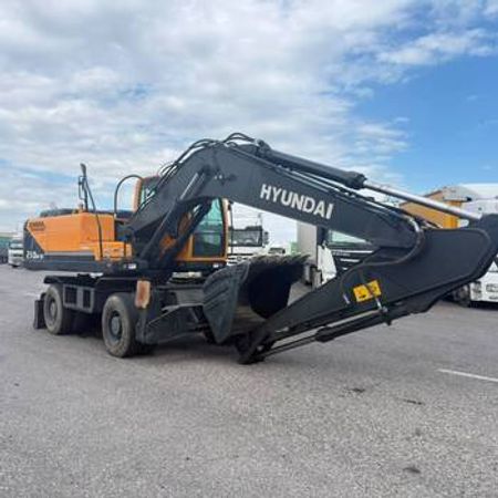 Təkərli ekskavator Hyundai R210W-9T, 2020 il – Bakı – ucuztap.az