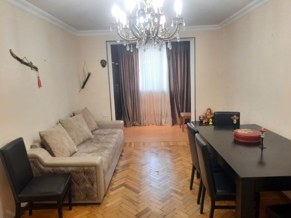 2 Otaqlı mənzil kirayə verilir, 80 m², Yasamal rayonu,Elmlər mt/s-nın,Bakı Dövlət Universitetinin düz yanı… – ucuztap.az
