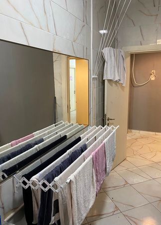 Asılqan paltar qurudan – Pəncərələr, qapılar, eyvanlar – Bakı – ucuztap.az