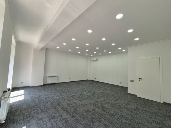 Ofis icarəyə verilir, 500 m², nəsibbəy yusifbəyli, Bakı – Bakı – ucuztap.az