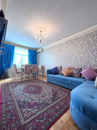 3 Otaqlı mənzil, 80 m², Yeni Günəşli ərazisi, D massivi, 290 saylı tam orta məktəbin yanı, Bakı – Bakı – ucuztap.az
